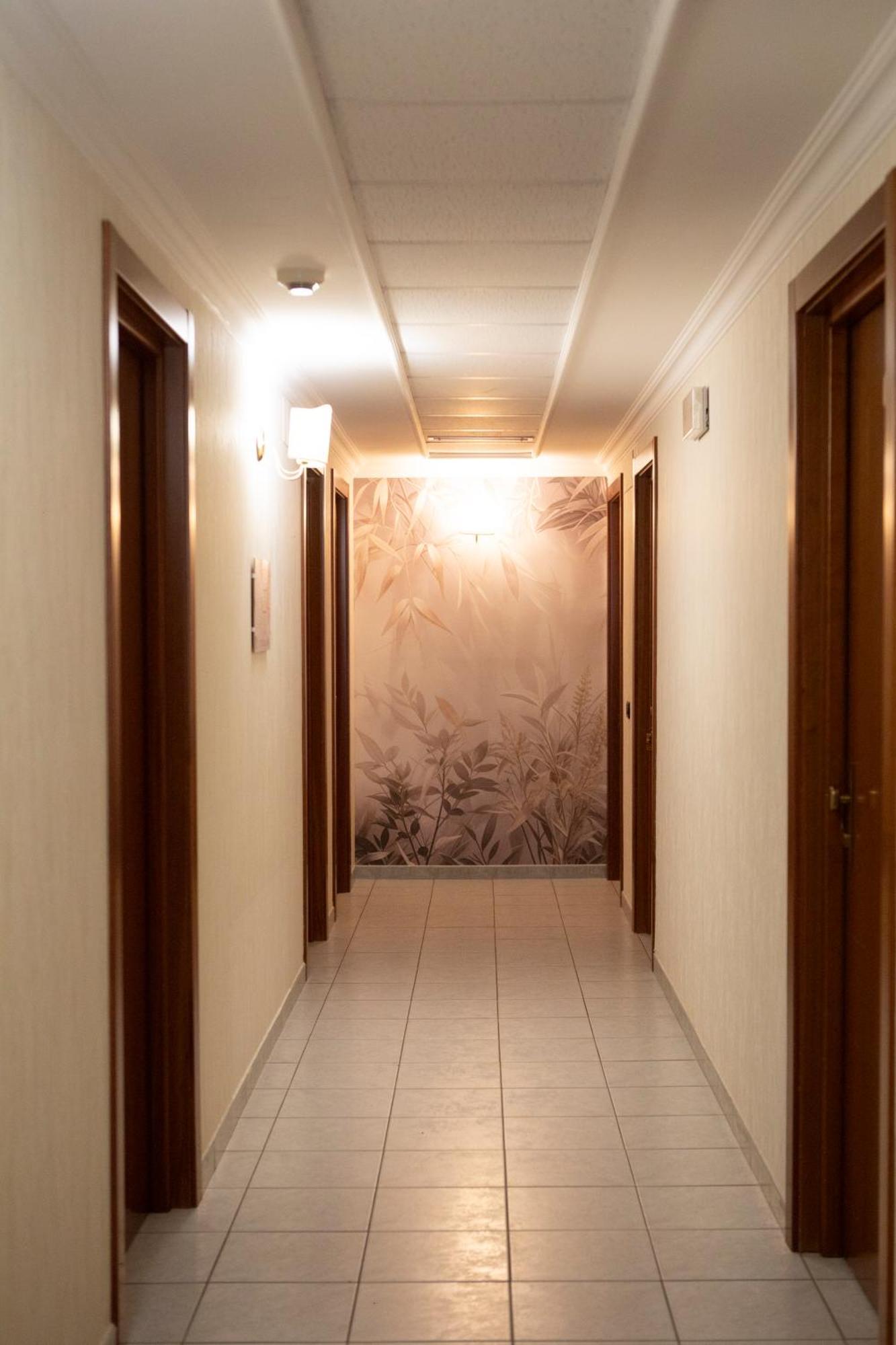 Hotel Leon - Ristorante Al Cavallino Rosso San Giovanni Rotondo Dış mekan fotoğraf